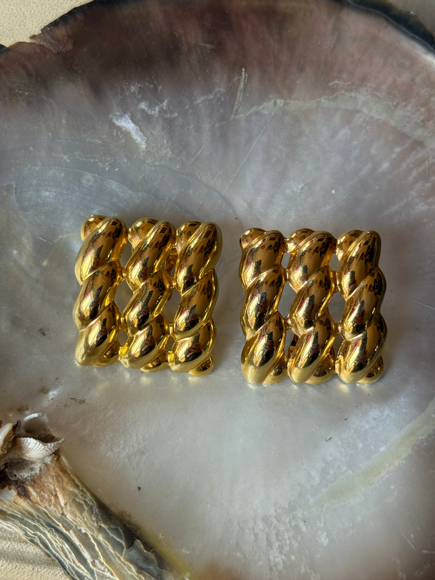 80’s Clip on earrings