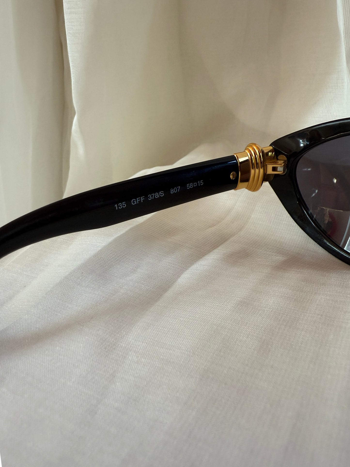 FERRE sunglasses