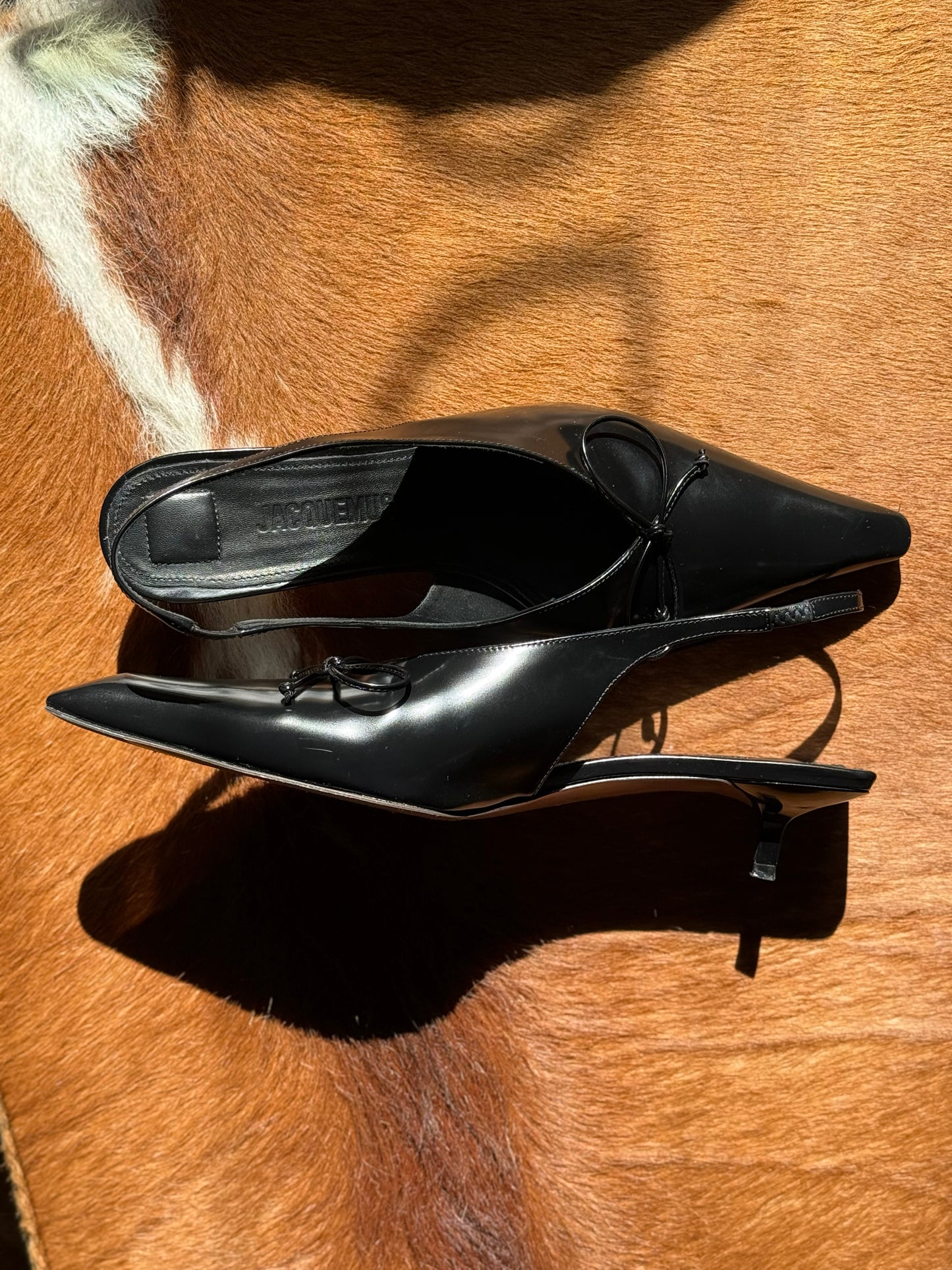 JACQUEMUS cubisto Leather Slingback Pumps